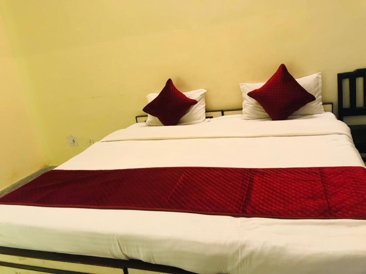 Hotel Green Haveli - A Heritage And Hill View Hotel , Pushkar Exterior foto