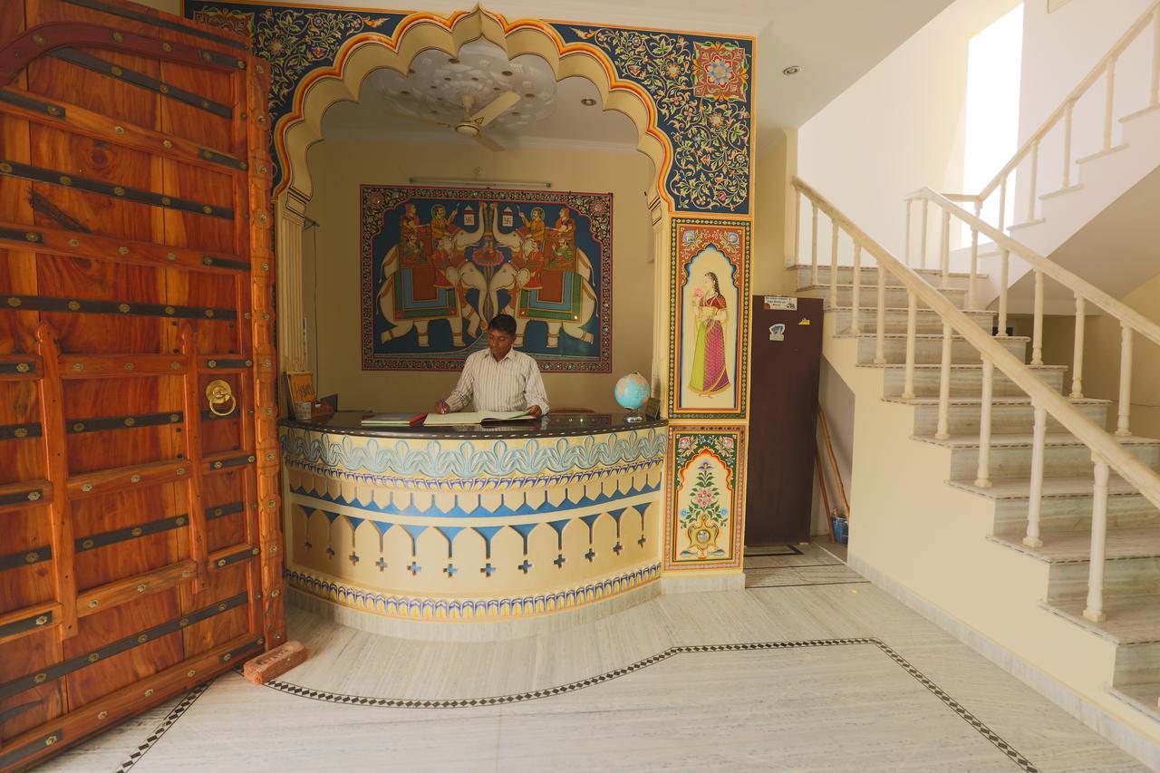 Hotel Green Haveli - A Heritage And Hill View Hotel , Pushkar Exterior foto