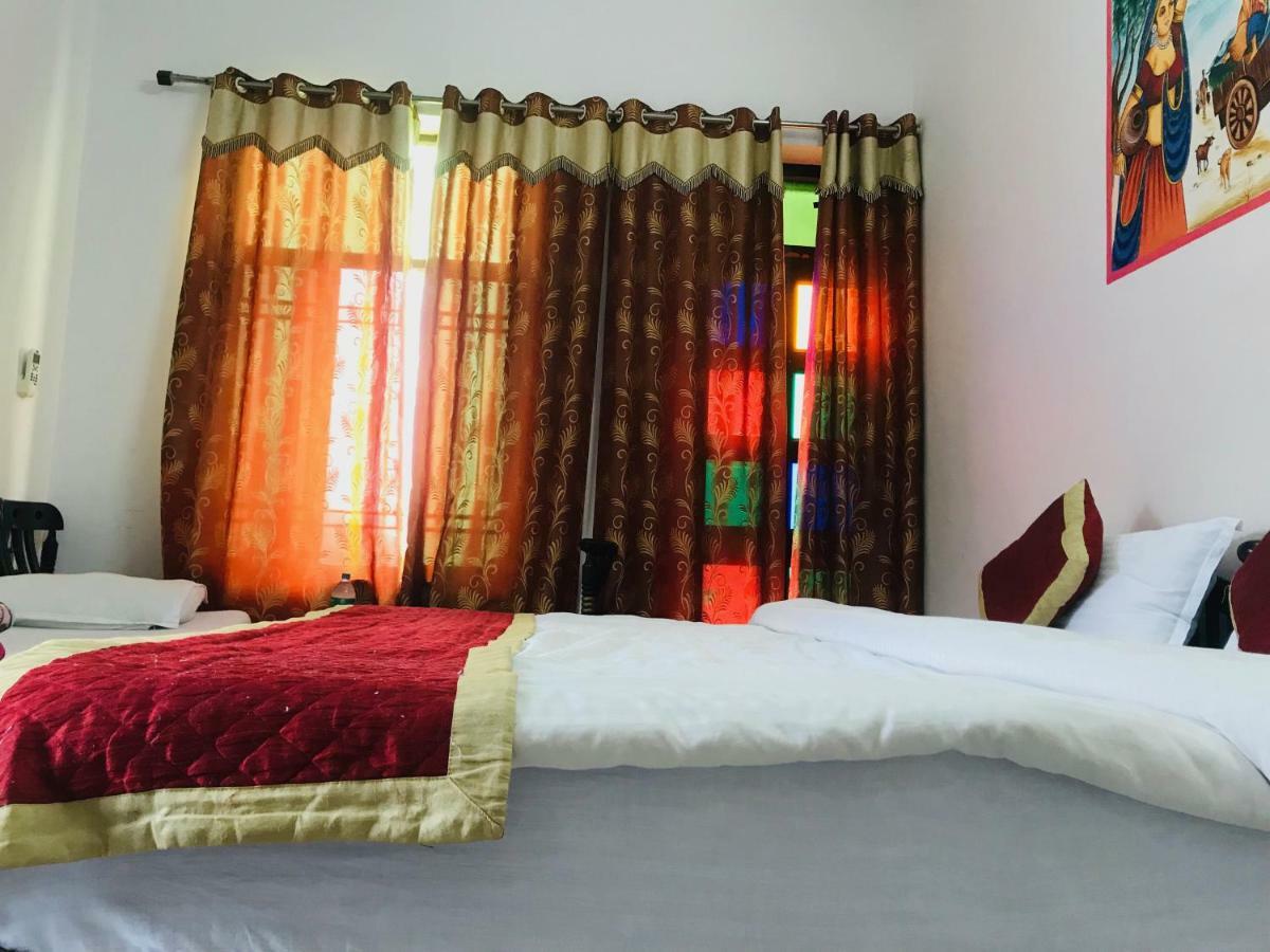 Hotel Green Haveli - A Heritage And Hill View Hotel , Pushkar Exterior foto